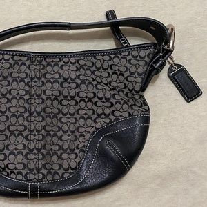Vintage Navy Coach Bag with Straps Included